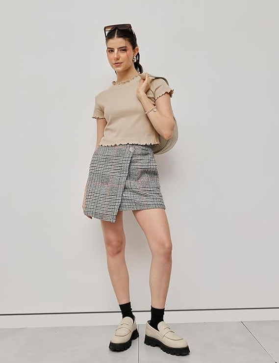 Women's Ribbed Lettuce Hem Top